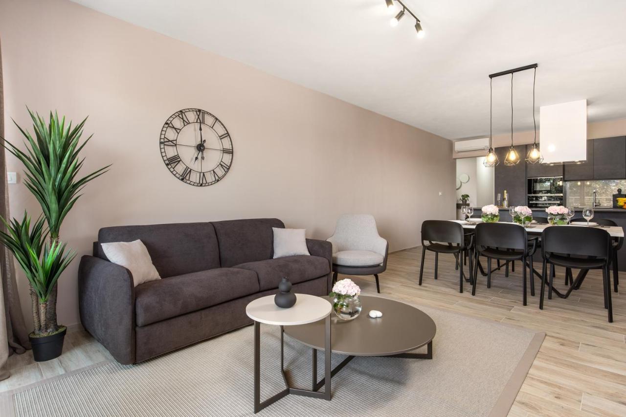 Apartment Nensi Pjescana Uvala Dış mekan fotoğraf