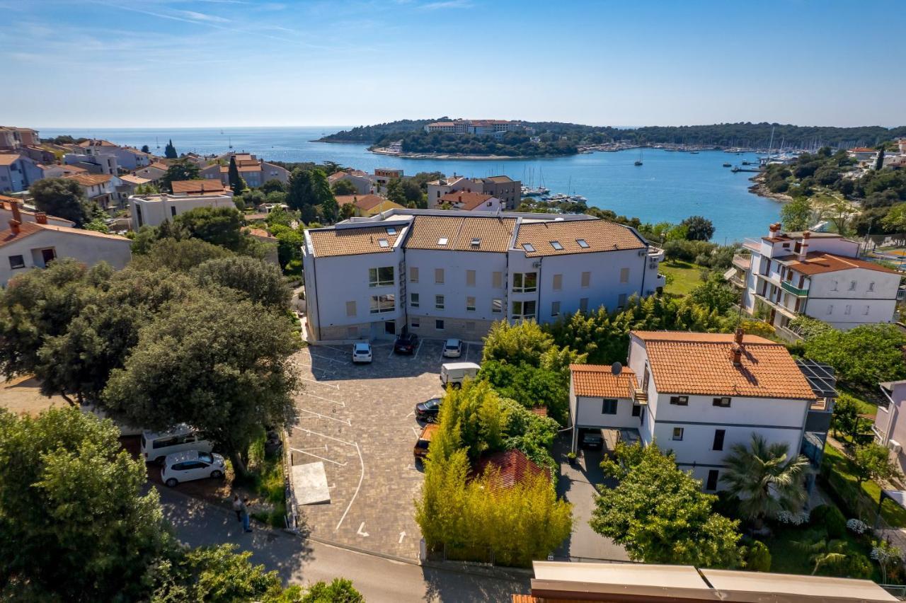 Apartment Nensi Pjescana Uvala Dış mekan fotoğraf